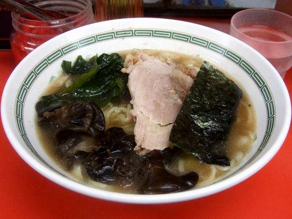 ラーメン 700円