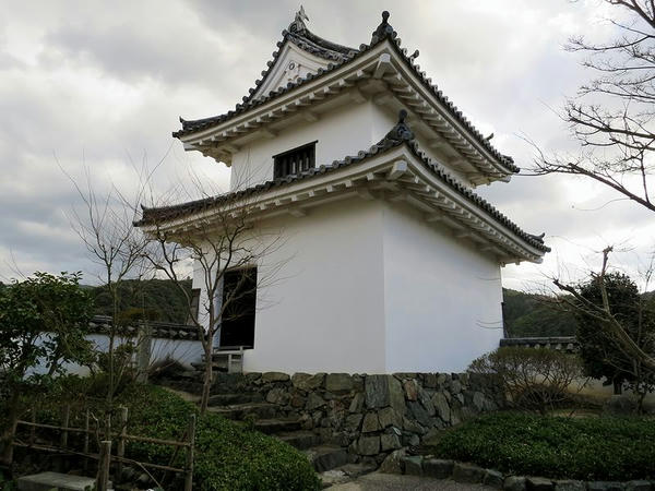 三の丸南隅櫓