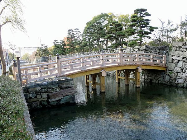 数寄屋橋