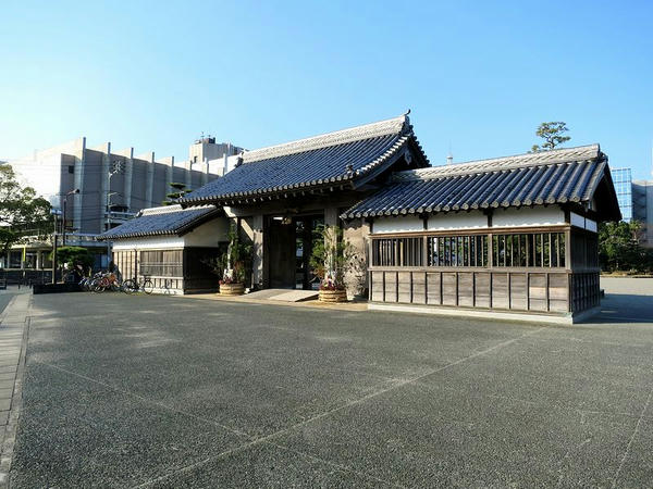 鷲の門