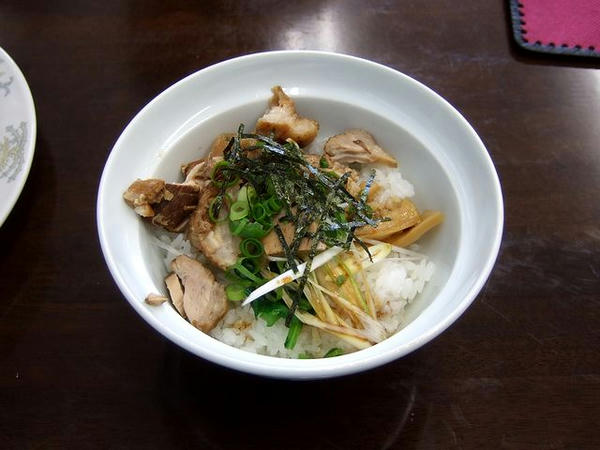 あさのチャーシュー丼（ミニ） 280円