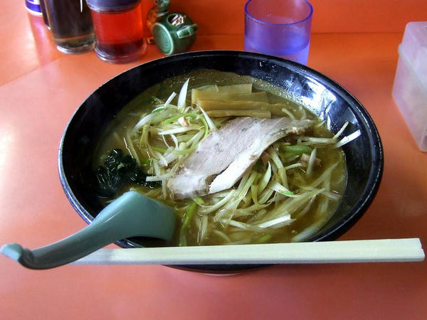 ネギミソラーメン 750円