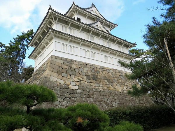 二の丸から見た伏見櫓