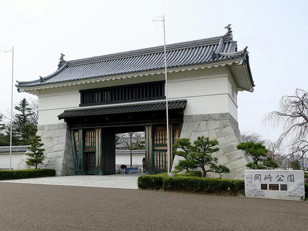 大手門