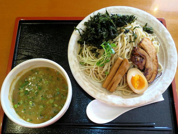 竹風つけ麺（中） 860円