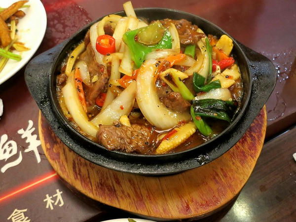 羊肉の炒め煮？