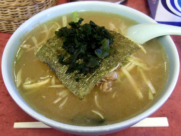 ネギラーメン（普） 730円