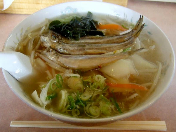 鵡川名物 ししゃもラーメン 800円