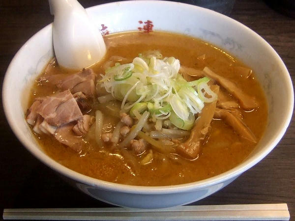 みそラーメン 800円