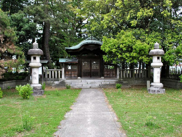 新田義貞公墓所