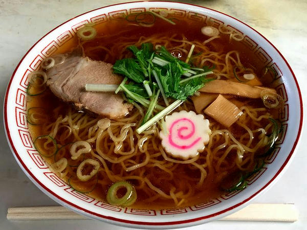 ラーメン＋ライス 700円 のラーメン