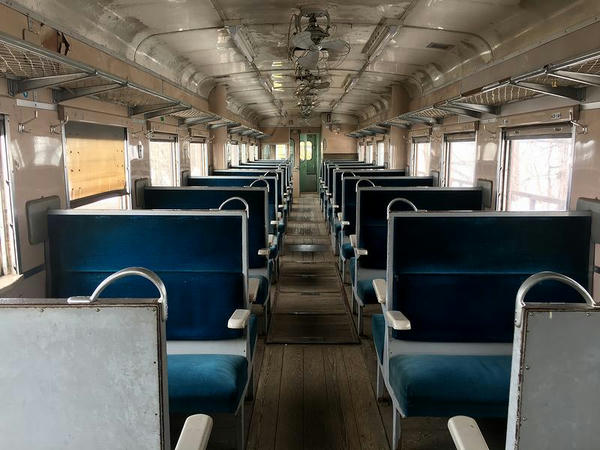 キハ22 221の車内