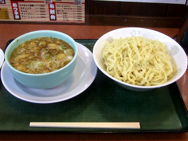 つけ麺（中盛・こってりスープ） 800円