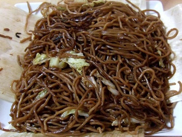 焼きそば 525円