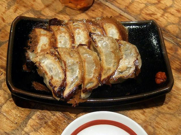 “手づくり”ひとくち餃子 550円