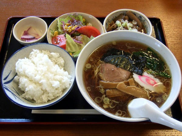 ラーメン 450円 ＋ Sセット 300円