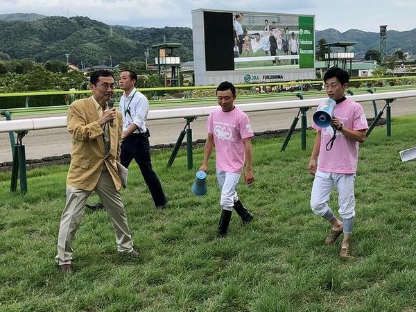 ラジオNIKKEI佐藤泉アナと山田敬士騎手、丸田恭介騎手