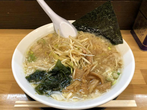 ネギラーメン 720円