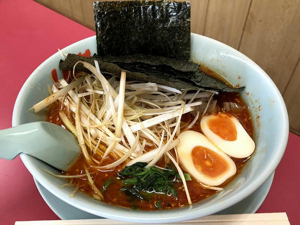 辛味噌ネギラーメン（激辛） 840円 ＋ 海苔 110円 ＋ 味付け玉子 110円