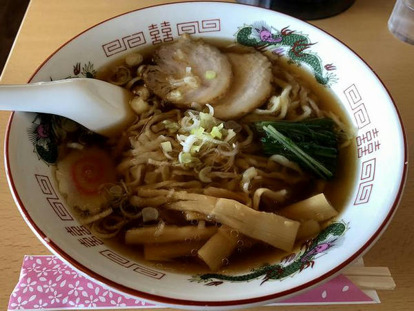 醤油ラーメン 650円