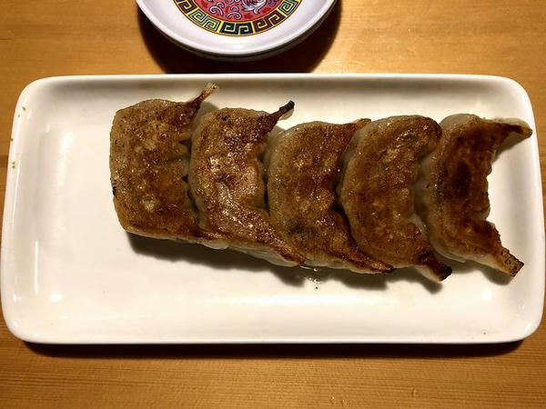 焼き餃子 380円