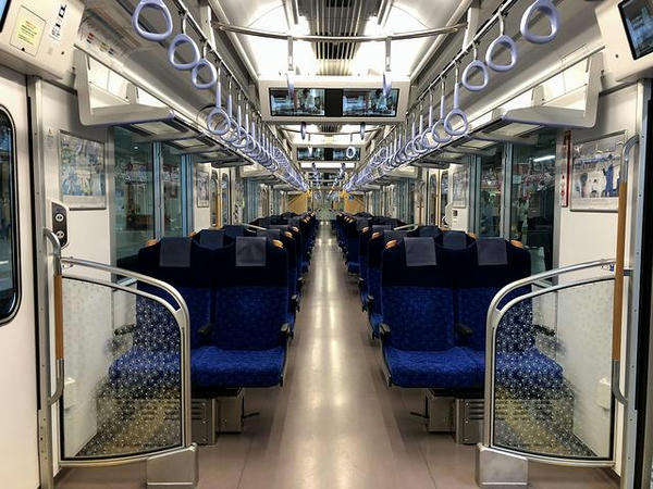 4号車（40601）の車内