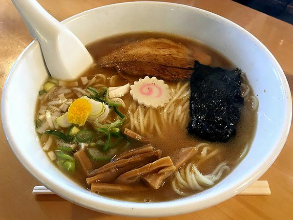 ラーメン 730円