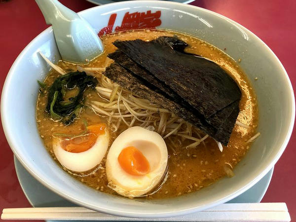 特製味噌ネギラーメン 840円 ＋ 味付玉子 110円