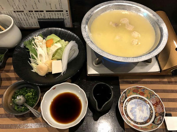 水炊き 1980円（税別）