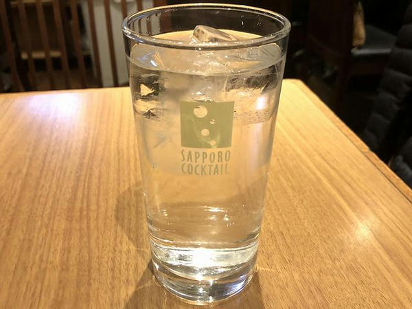 黒霧島 420円（税別） + 炭酸水 50円（税別）