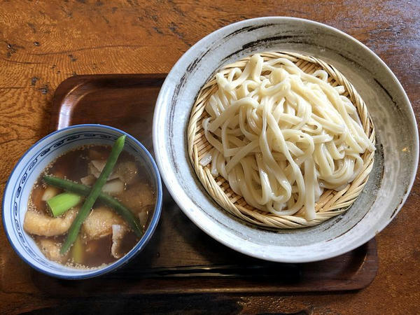 肉汁うどん（大盛） 1020円