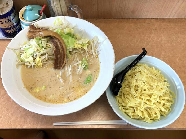 肉ミルクつけ麺 1100円