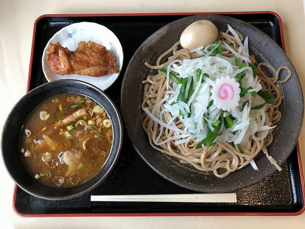 つけ麺（大盛り）全部のせ 1220円