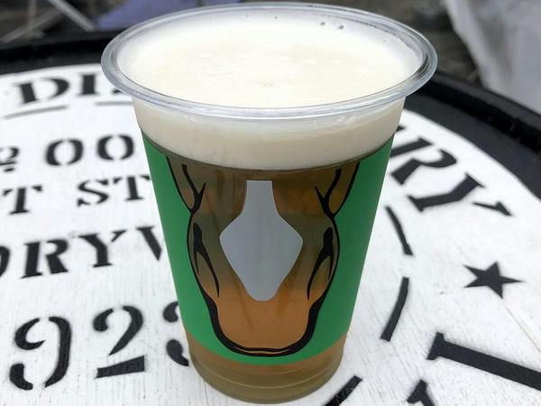 阪神競馬場オリジナルビール ウマ勝った！ 700円