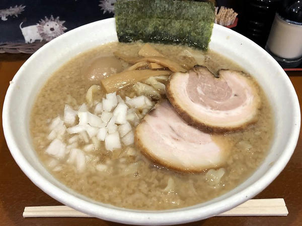 背脂煮干しラーメン 780円 ＋ 味玉 100円