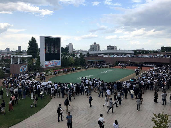 札幌2歳ステークスのパドック