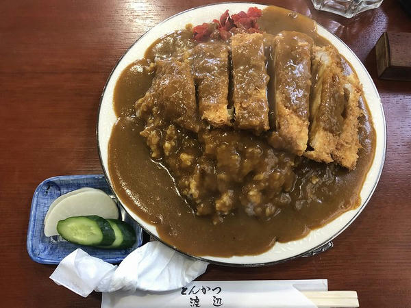 カツカレー 950円