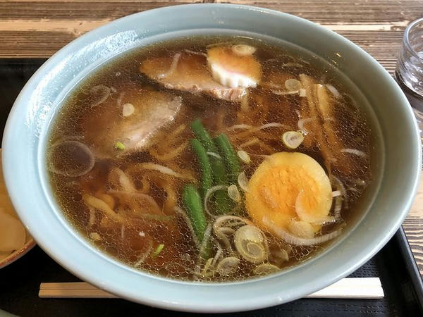 ラーメン 700円