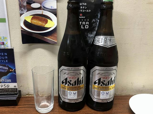 瓶ビール（アサヒスーパードライ中瓶） 550円（税別）×2本