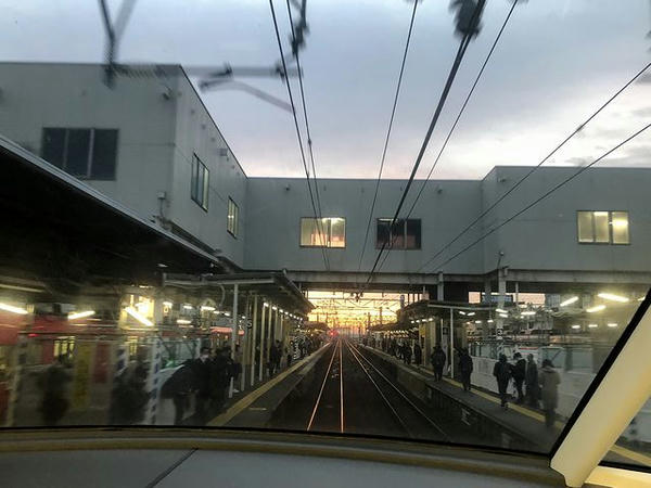 新安城駅進入