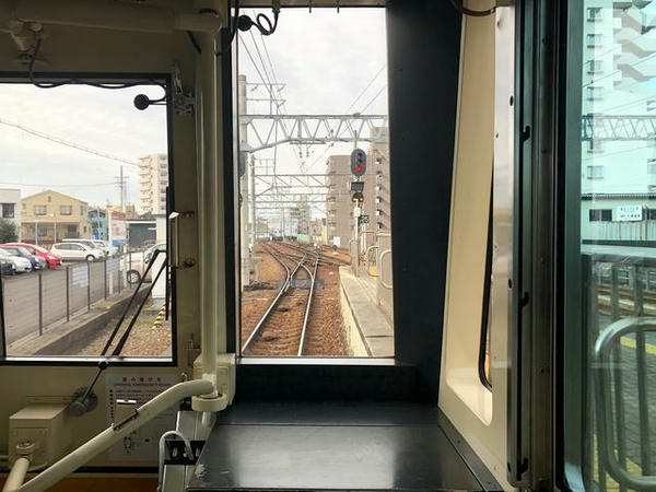 尾張瀬戸駅停車中