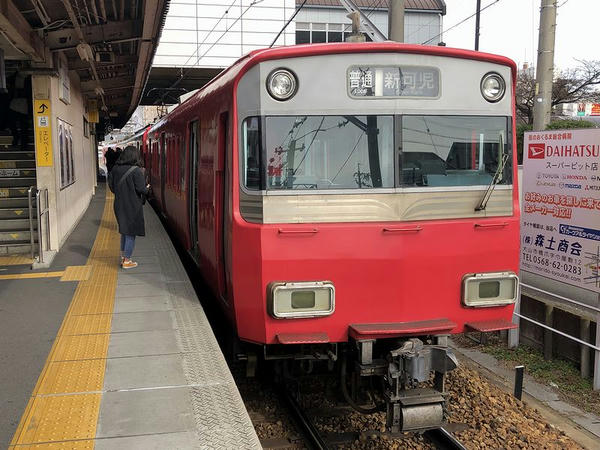 犬山駅に停車中の新可児行き普通列車