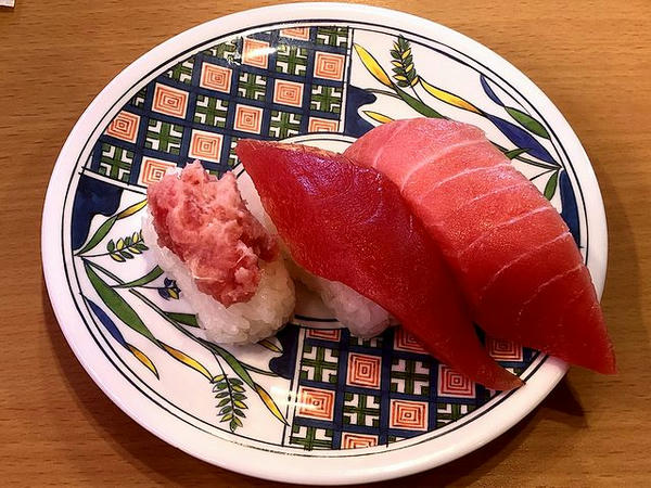 本まぐろ三昧 150円（税別）