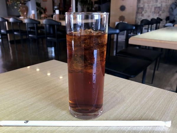 紅茶（アイス） 150円（ランチタイムサービス価格）