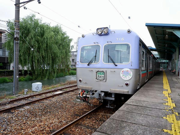 中央前橋駅に停車中の西桐生行き普通列車