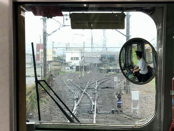 西桐生駅進入