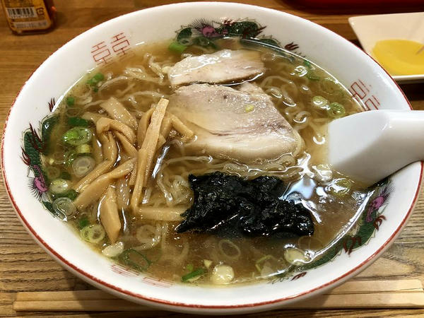 ラーメン 550円（税別）