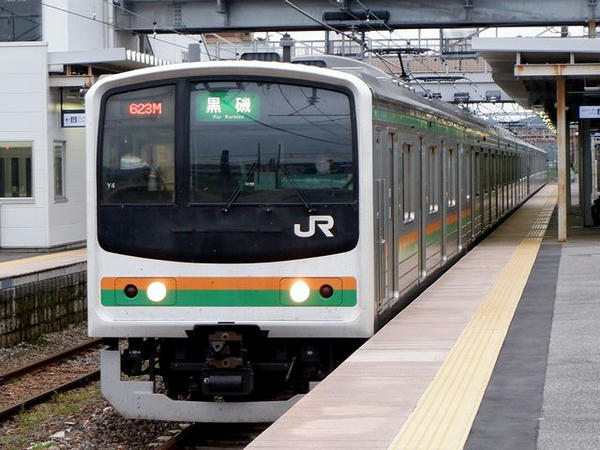 某駅に入ってくる黒磯行き普通列車