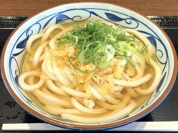 かけうどん（冷かけ・大） 410円