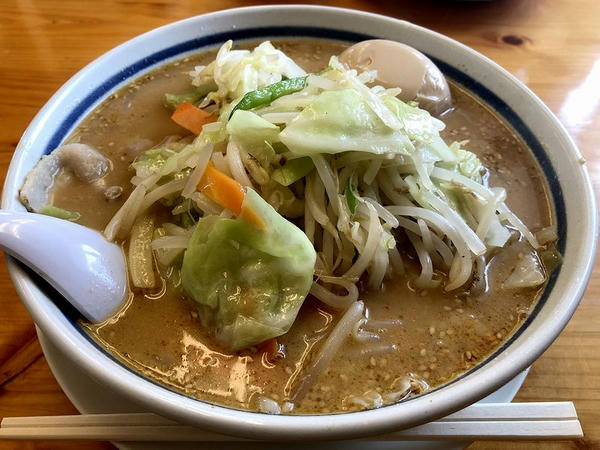 味玉野菜ラーメン（みそ味） 957円